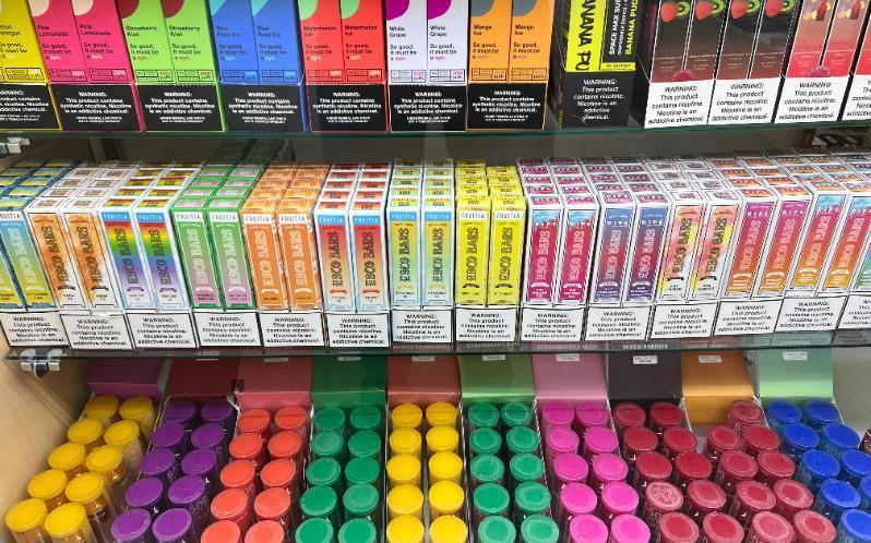vape disposables near Overland park