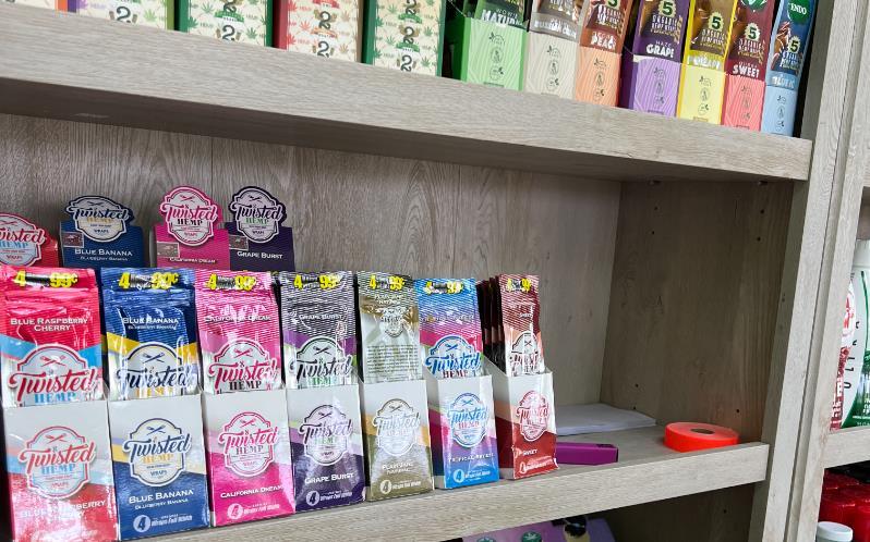 Tobacco Accessories in best price near Overland Park KS