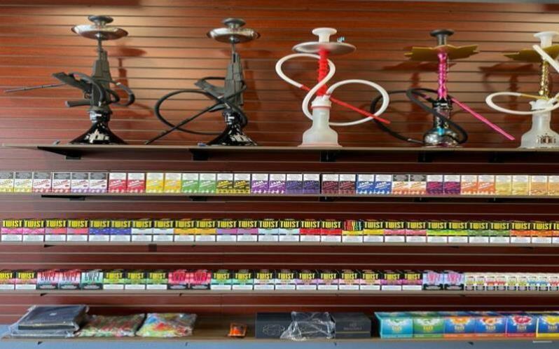 hookah availability in Dragon Drip Vape and Smoke Overland Park