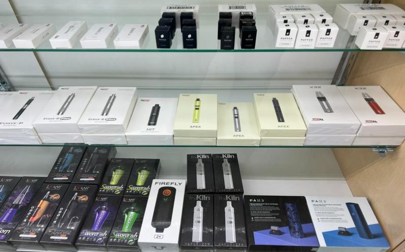 Vaporizer availability of Dragon Drip in Overland Park