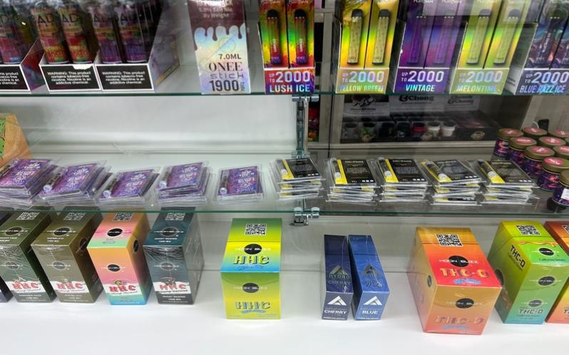 Vape disposables availability in Dragon Drip Vape and Smoke
